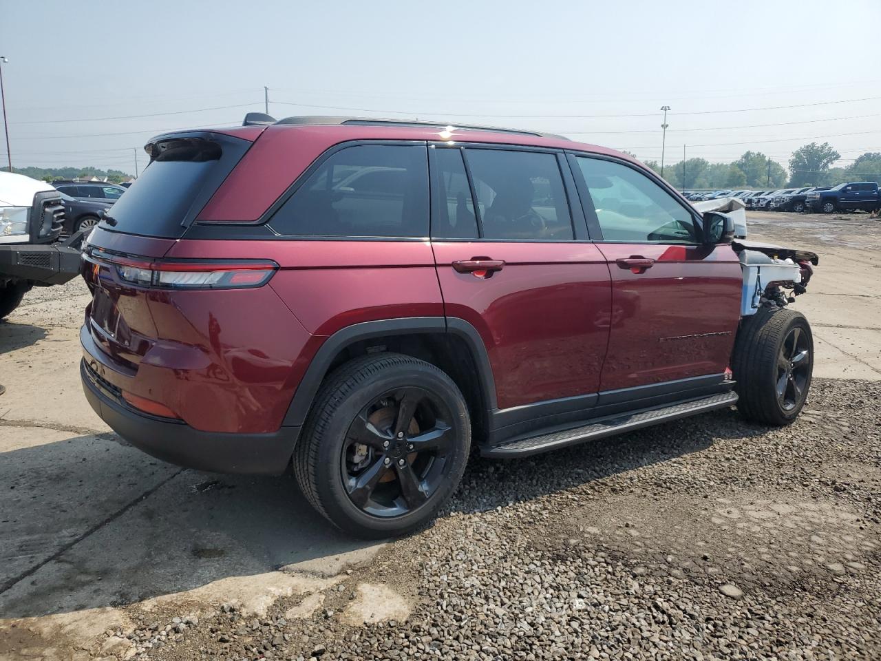 JEEP GRAND CHEROKEE LAREDO