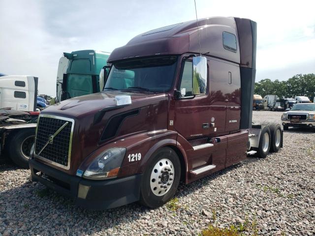 VOLVO VNL 2015 maroon tractor diesel 4V4NC9EH4FN908466 photo #3
