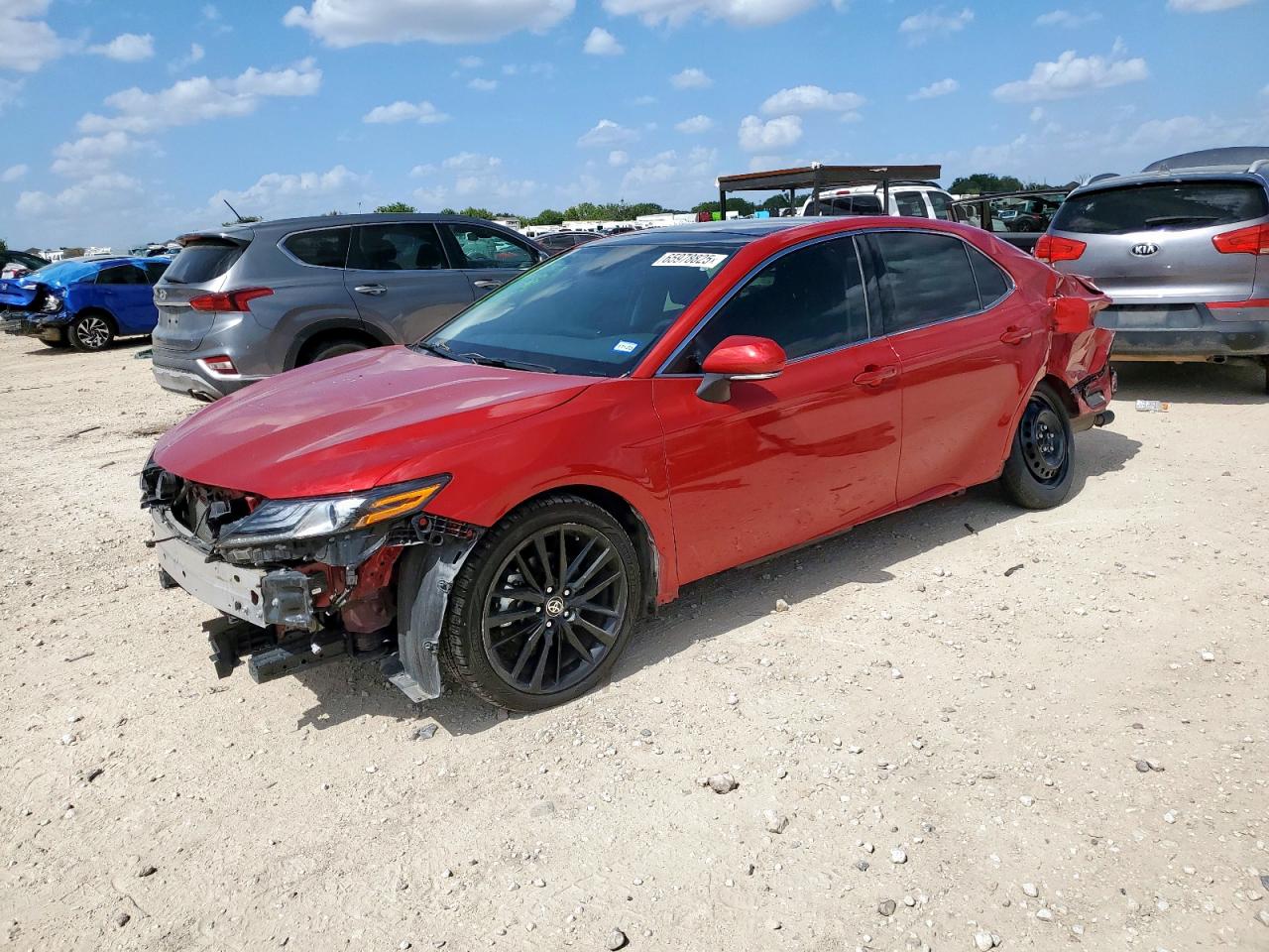 TOYOTA CAMRY XSE