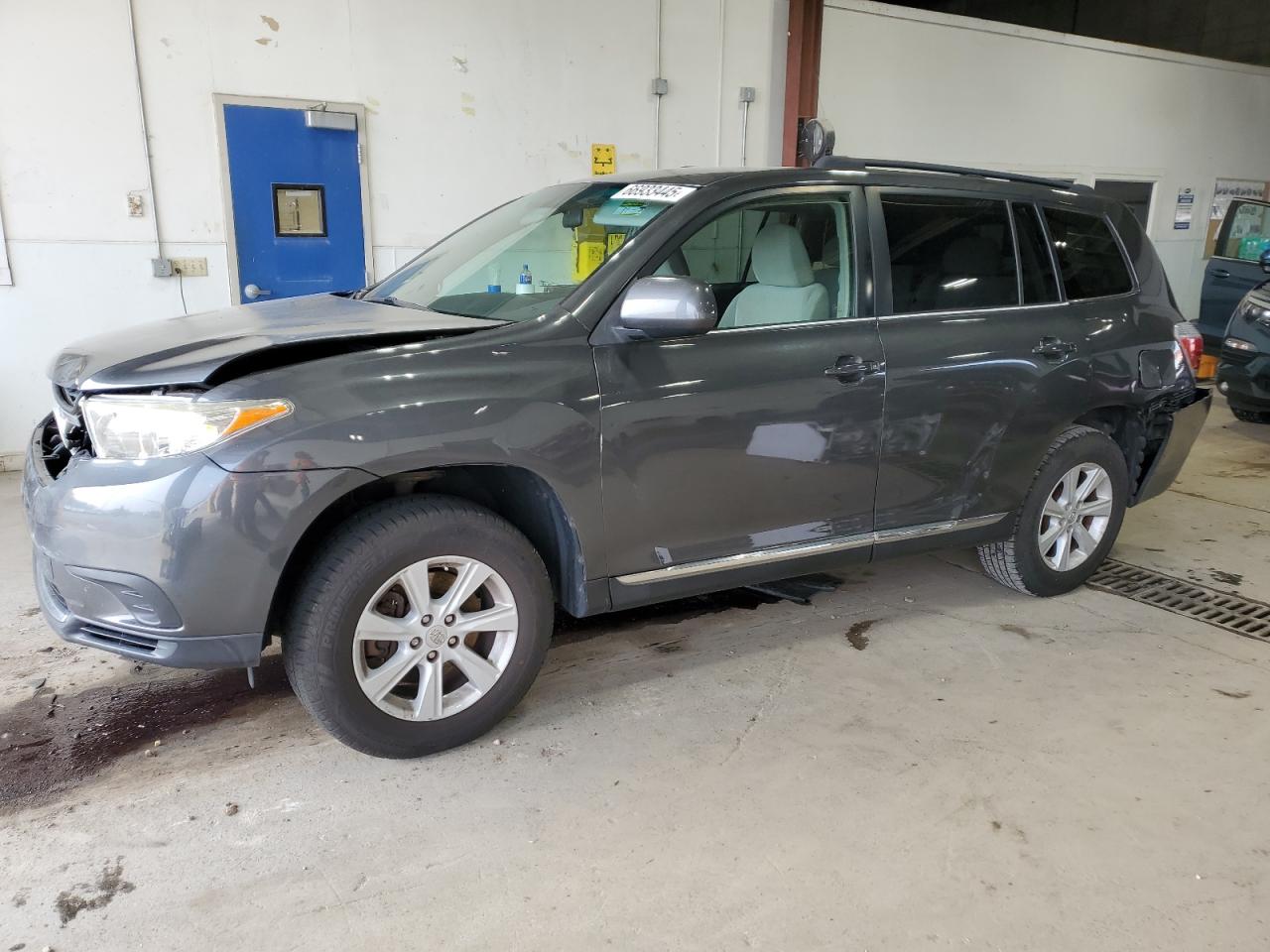 Lot #3210787037 2013 TOYOTA HIGHLANDER