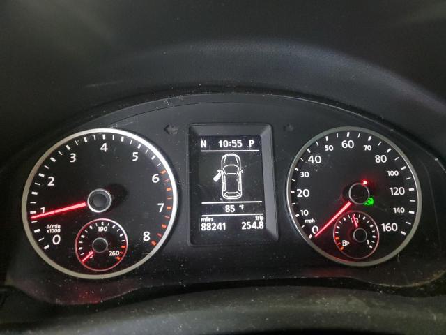 2010 VOLKSWAGEN TIGUAN S - WVGAV7AX7AW523360