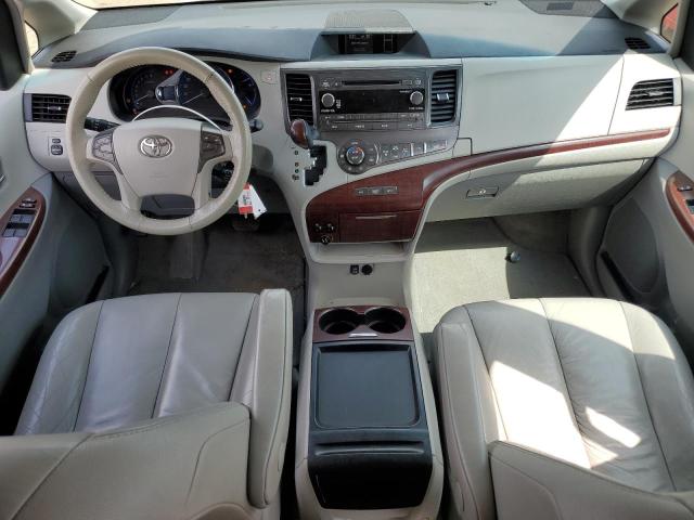 2011 TOYOTA SIENNA XLE - 5TDYK3DC3BS064536
