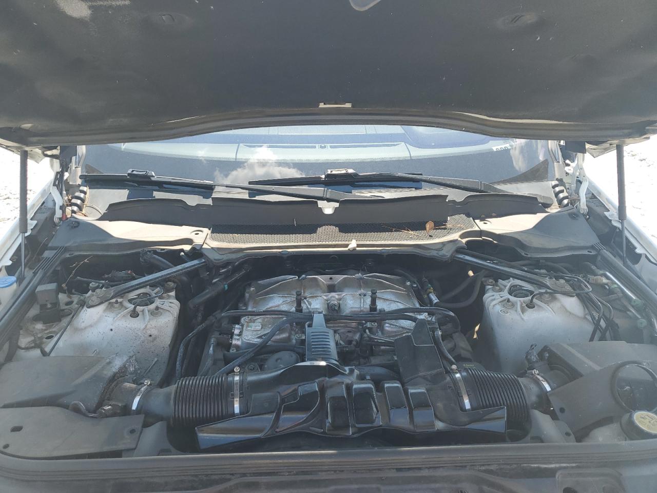 LAND ROVER DISCOVERY HSE LUXURY