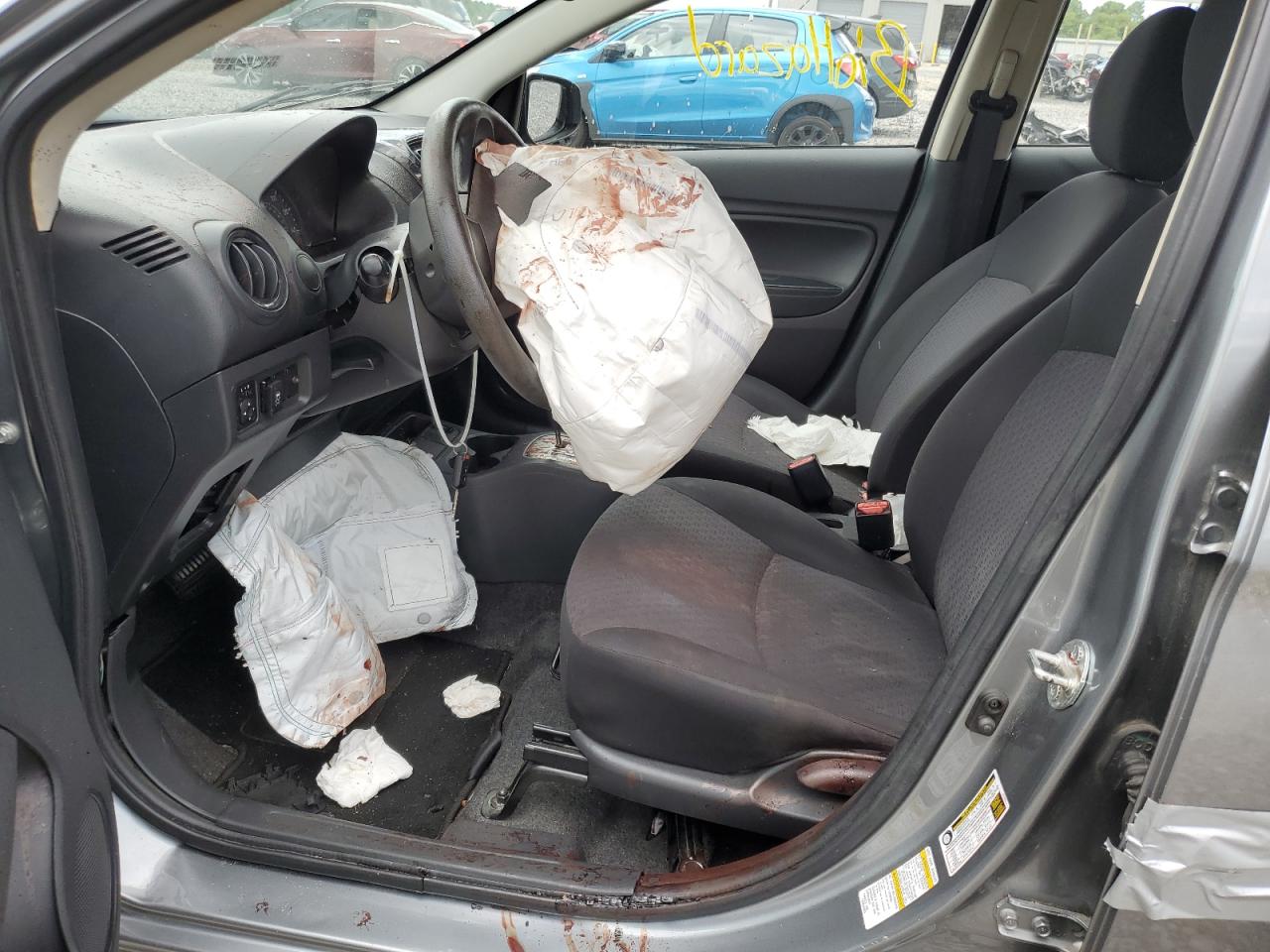 MITSUBISHI MIRAGE ES