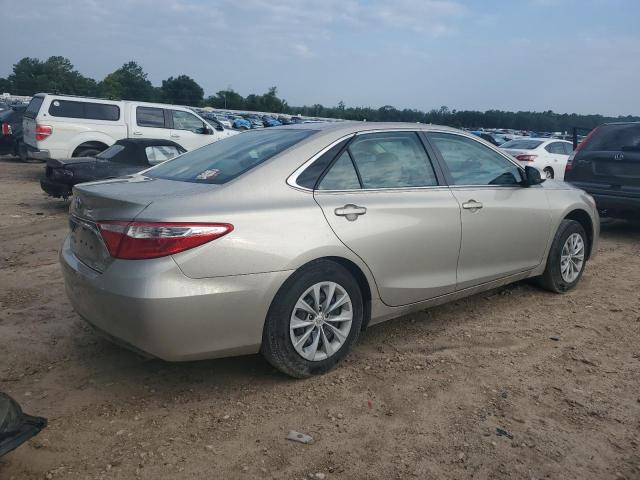 Vin: 4t1bf1fk8hu418893, lot: 62821885, toyota camry le 20173