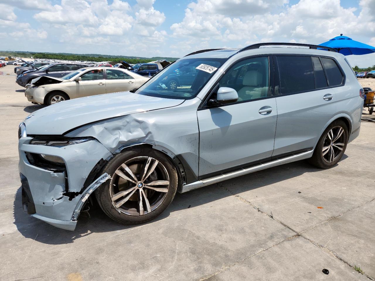 BMW X7 XDRIVE40I