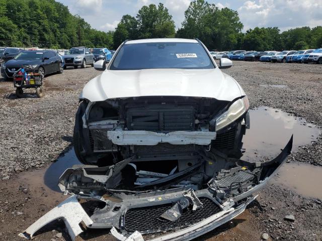 2019 JAGUAR F-PACE R - SADCL2GX6KA396147