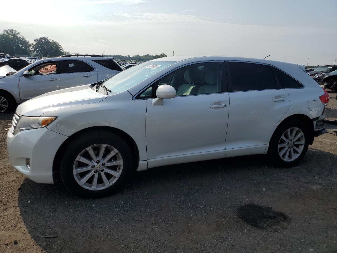 TOYOTA VENZA LE