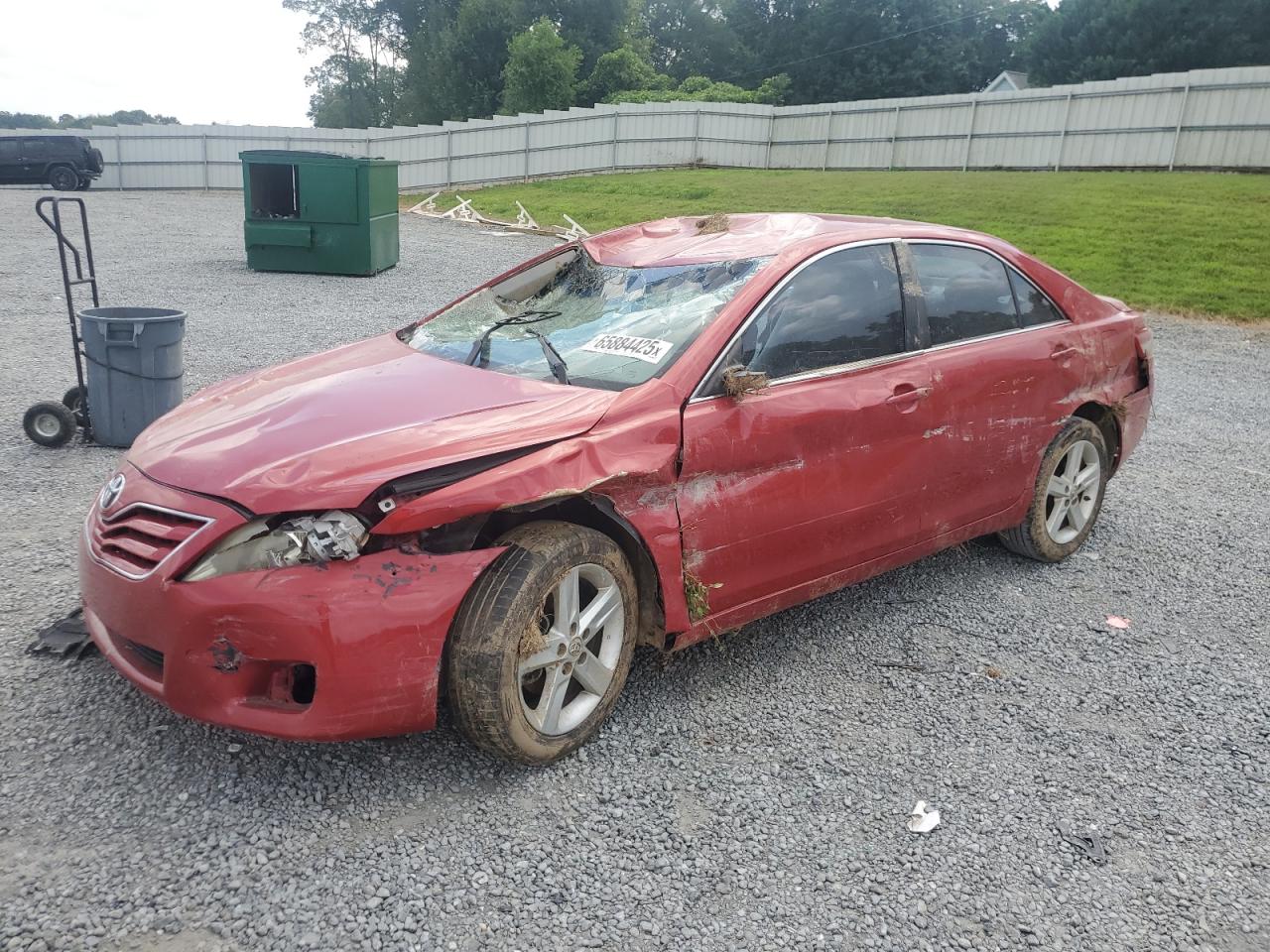 TOYOTA CAMRY BASE