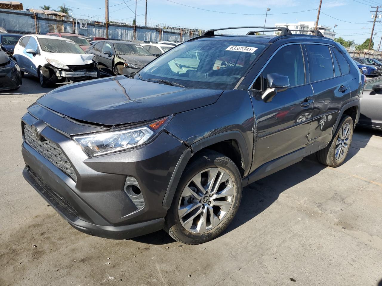 TOYOTA RAV4 XLE PREMIUM