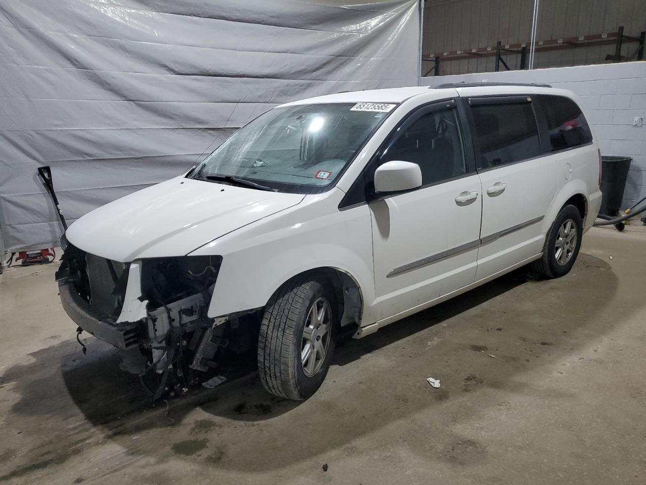 CHRYSLER TOWN & COUNTRY TOURING