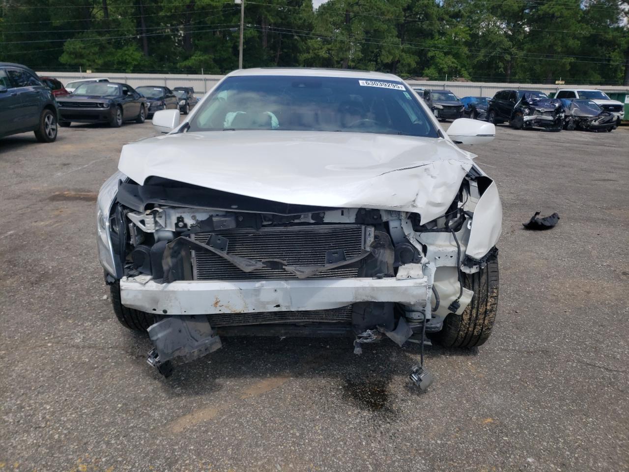 CADILLAC XTS LUXURY COLLECTION