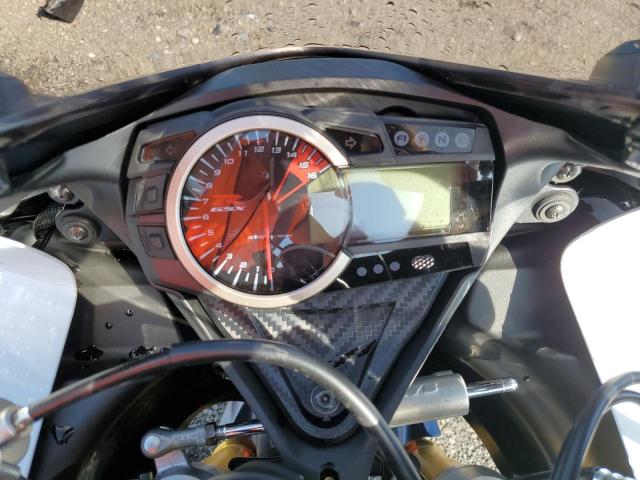 2025 SUZUKI GSX-R750 JS1GR7MA3S7100436