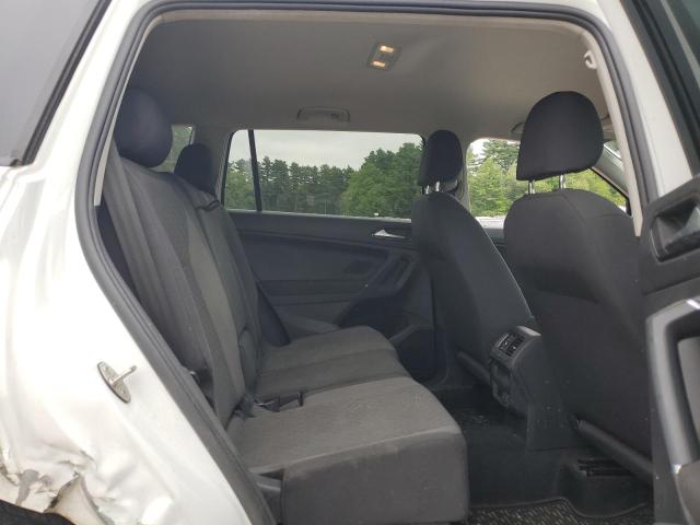 2018 VOLKSWAGEN TIGUAN S 3VV0B7AX2JM063986