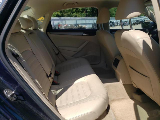2015 VOLKSWAGEN PASSAT SE 1VWBT7A33FC022371