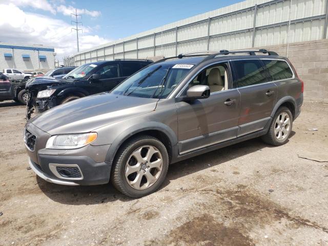 VOLVO XC70 T6
