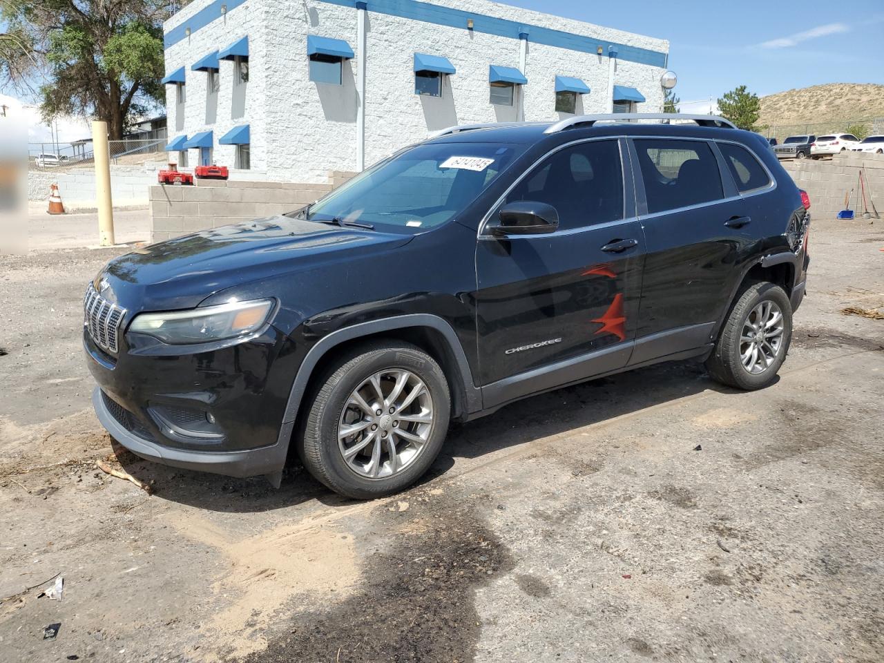 JEEP GRAND CHEROKEE LATITUDE PLUS