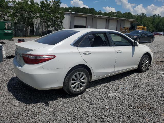 Vin: 4t1bf1fk4hu283296, lot: 62786525, toyota camry le 20173