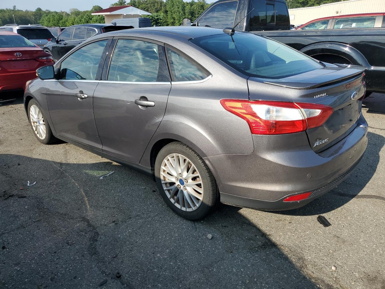 FORD FOCUS TITANIUM
