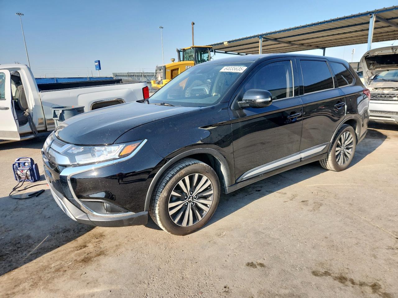 MITSUBISHI OUTLANDER SE