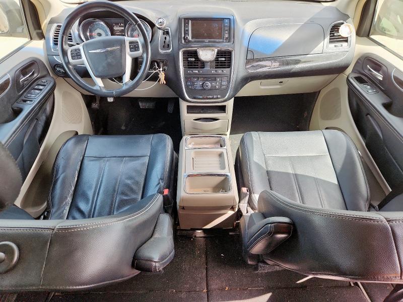 2014 CHRYSLER TOWN & COU #3284870016