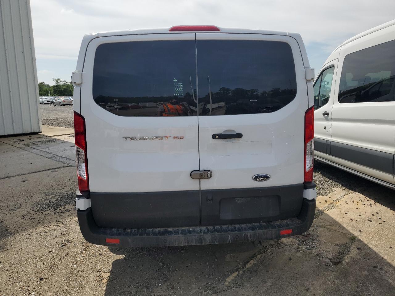 FORD TRANSIT T-150