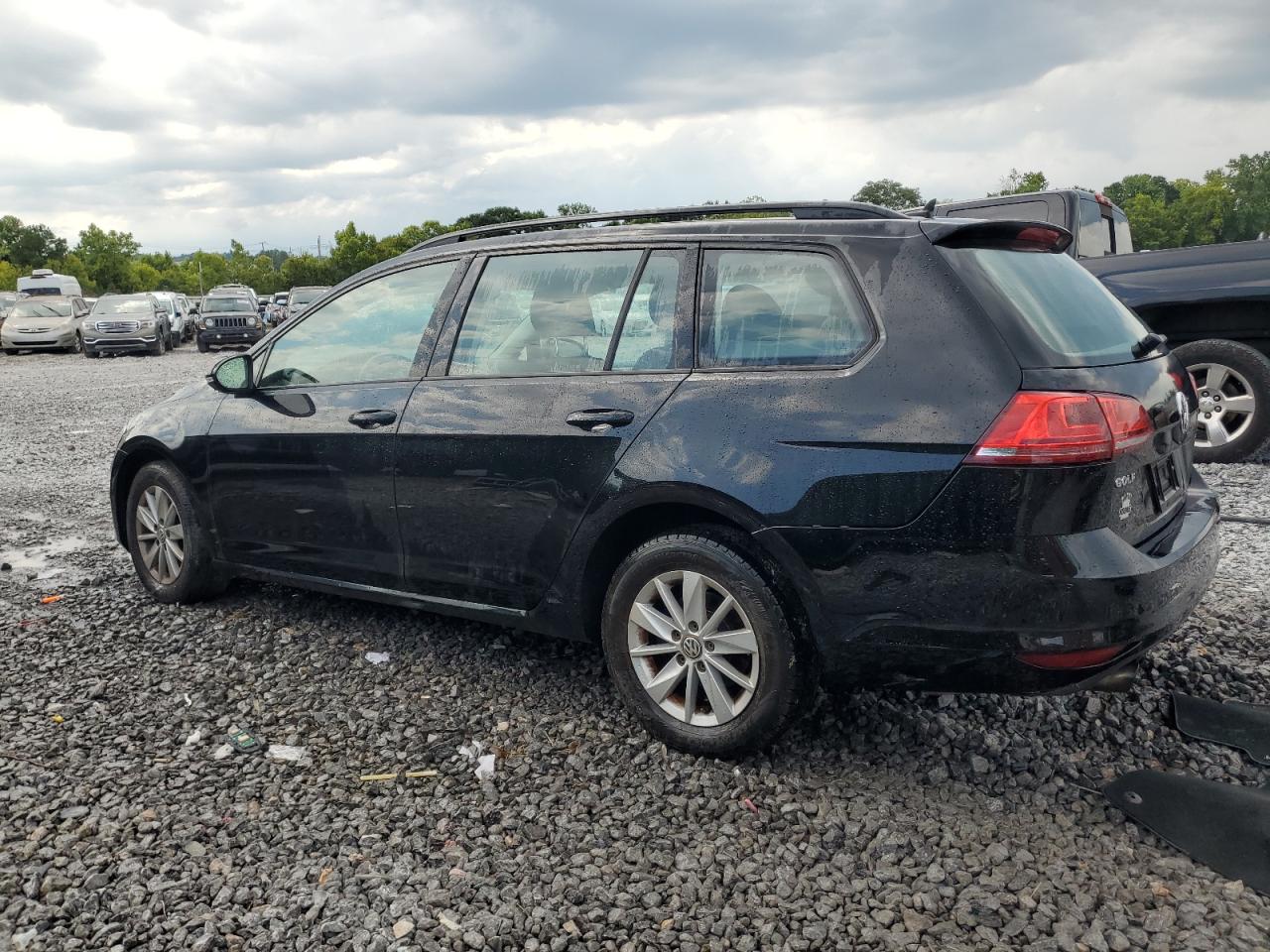 VOLKSWAGEN GOLF SPORTSVAN S