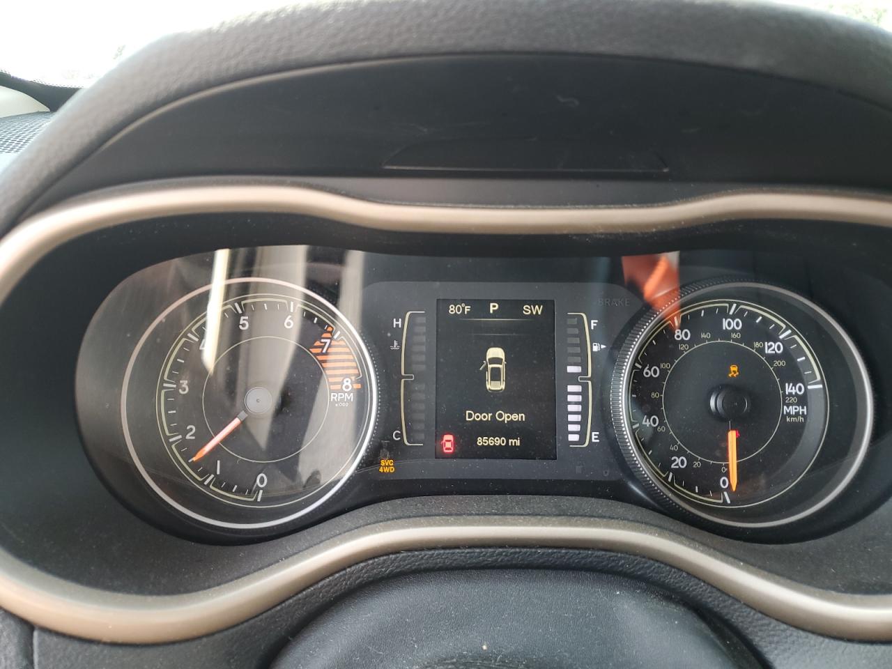 JEEP GRAND CHEROKEE LATITUDE