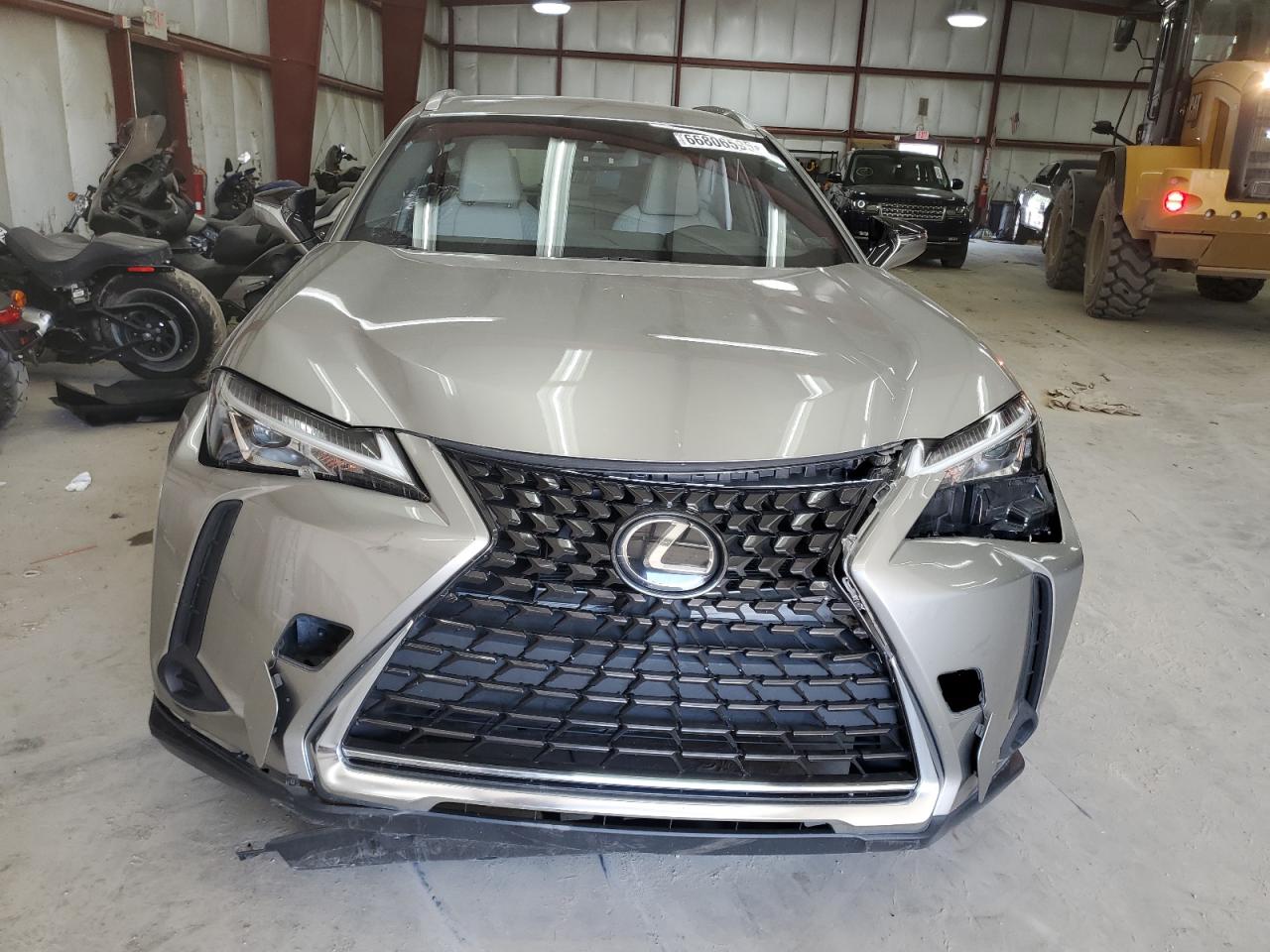 LEXUS UX 200