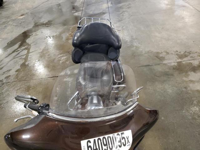 2011 HARLEY-DAVIDSON FLHTK 1HD1KEM19BB627025