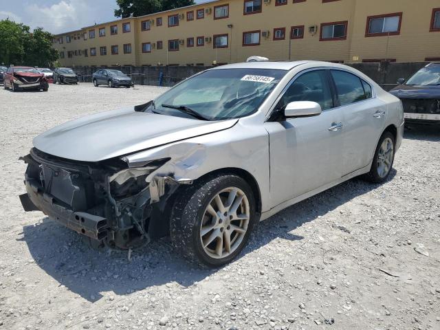 NISSAN MAXIMA S