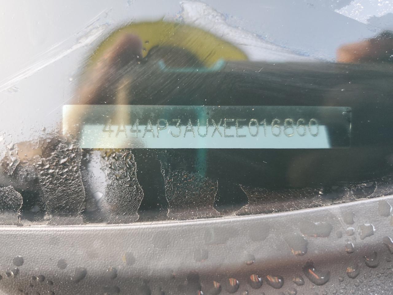 MITSUBISHI OUTLANDER ES