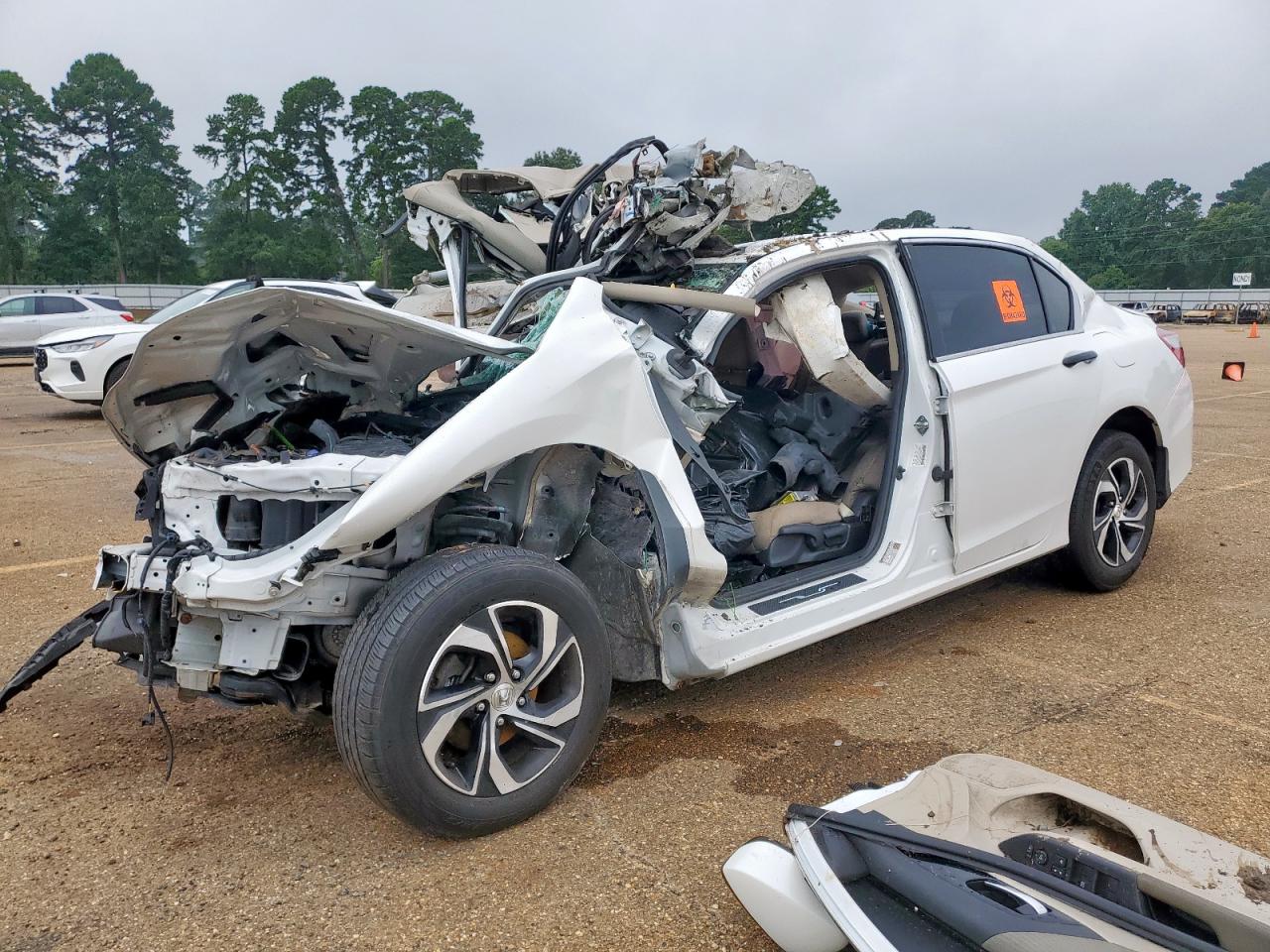 Lot #3311453248 2016 HONDA ACCORD LX