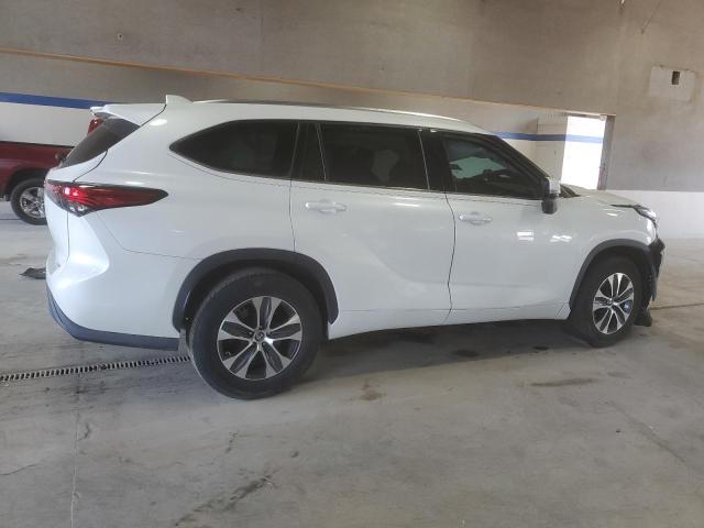2021 TOYOTA HIGHLANDER XLE 5TDGZRAH1MS519669