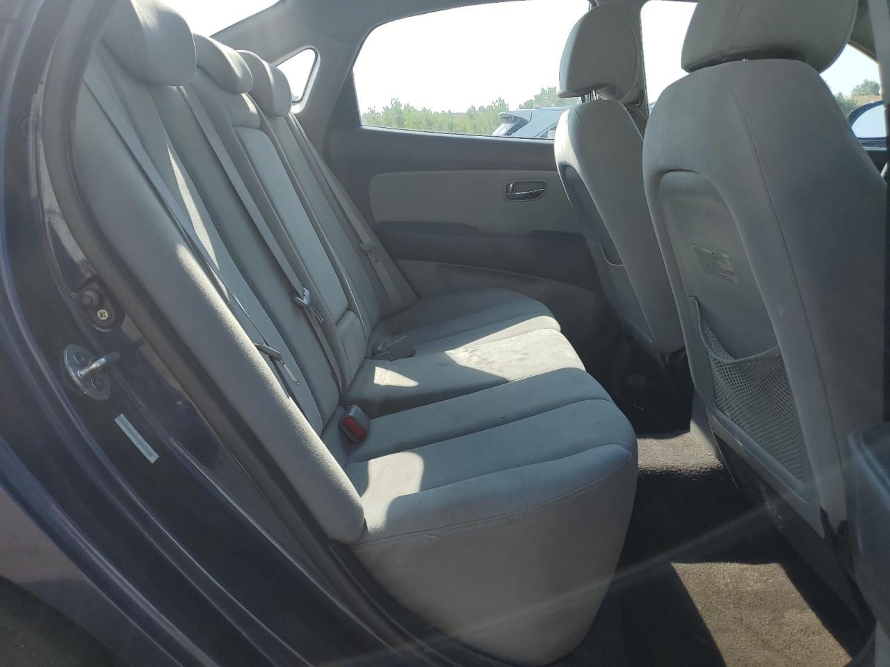 HYUNDAI ELANTRA BLUE