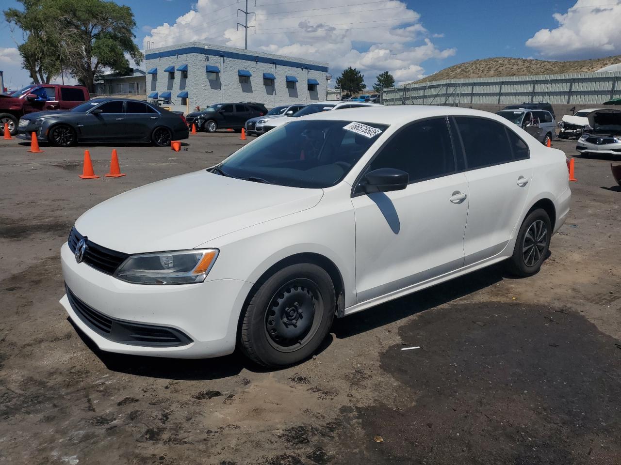 VOLKSWAGEN JETTA BASE