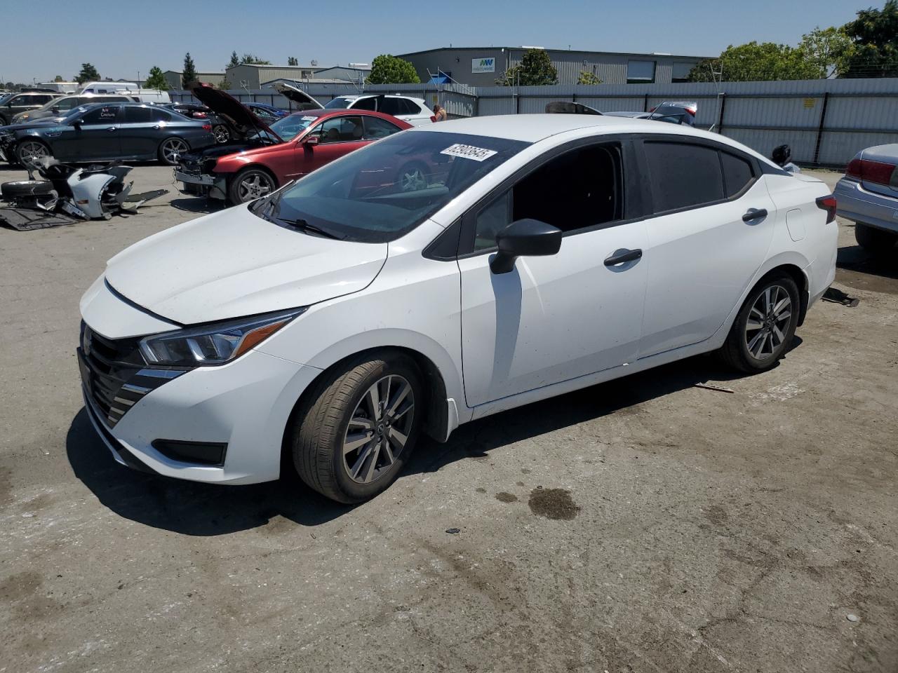 NISSAN VERSA S