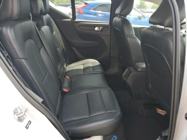 2020 VOLVO XC40 T5 MO YV4162UKXL2318272