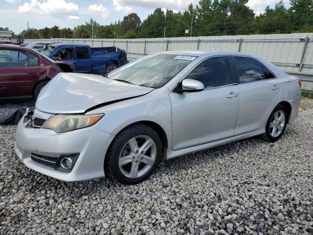 TOYOTA CAMRY BASE