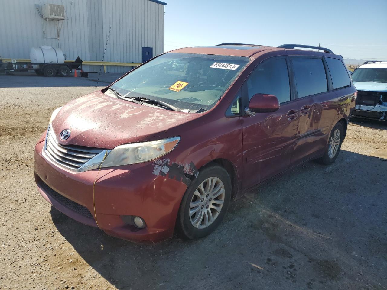 TOYOTA SIENNA XLE