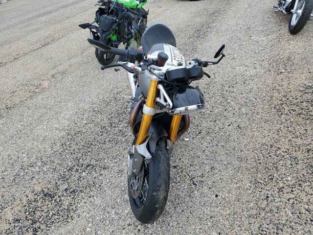 2022 TRIUMPH MOTORCYCLE THRUXTON R SMTD56HR0NTAW0461