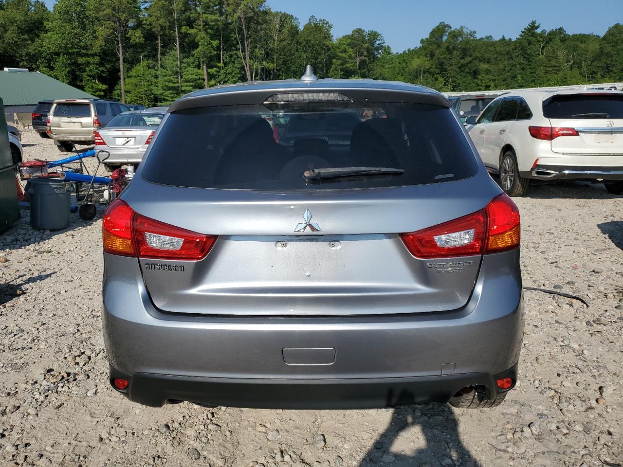 MITSUBISHI OUTLANDER ES