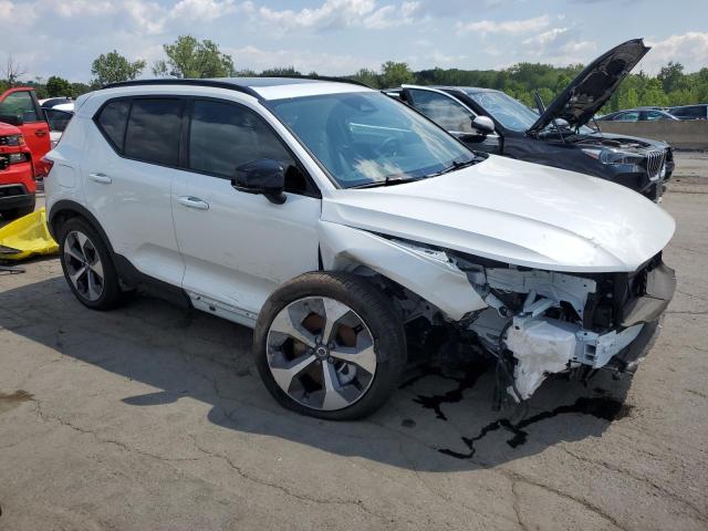 2025 VOLVO XC40 PLUS YV4L12UC8S2459792