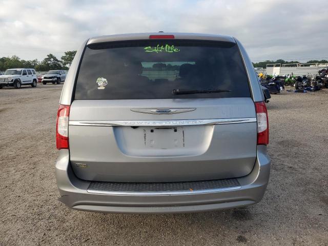 2015 CHRYSLER TOWN & COU 2C4RC1BG9FR752132