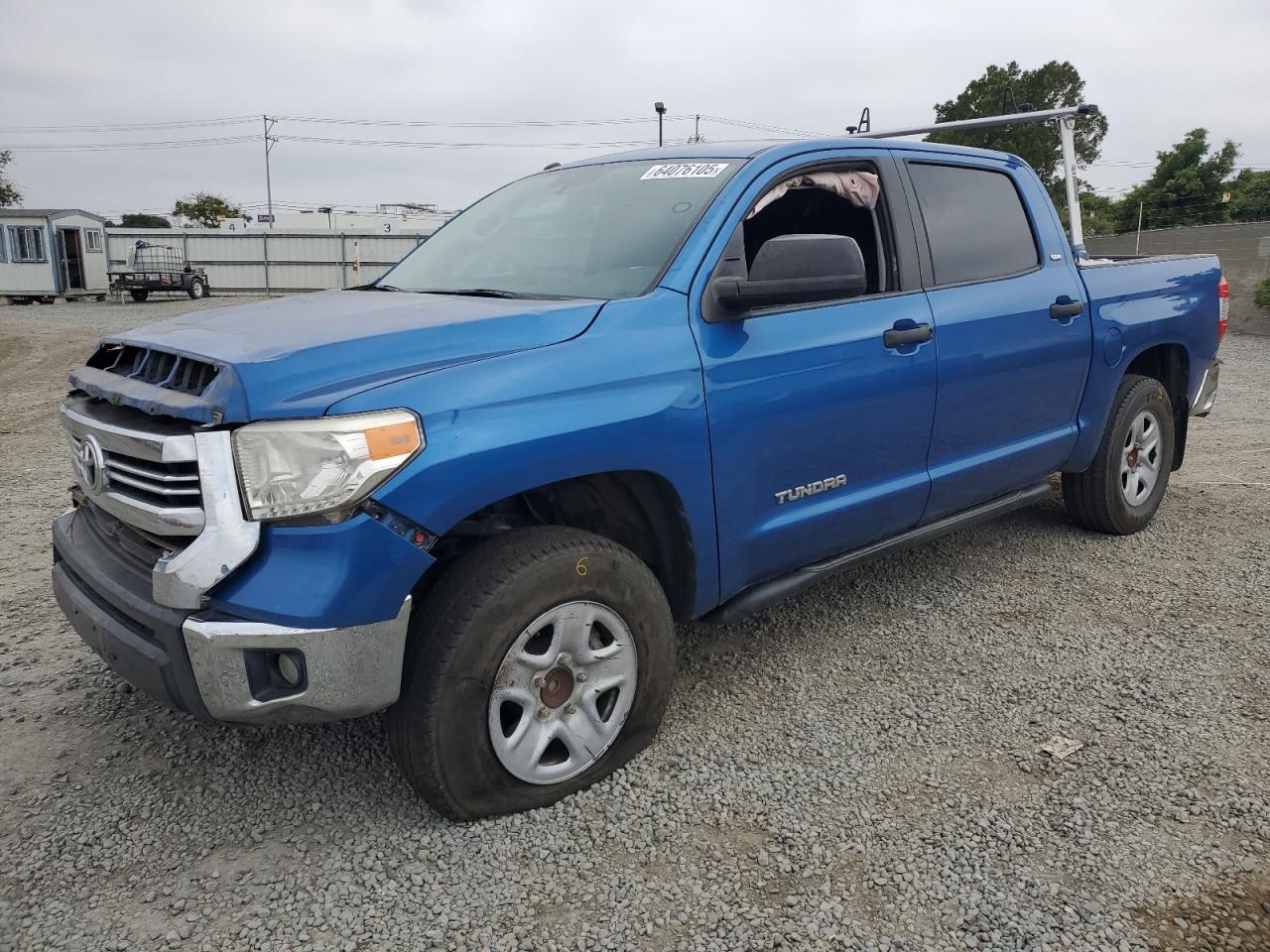 TOYOTA TUNDRA CREWMAX SR5