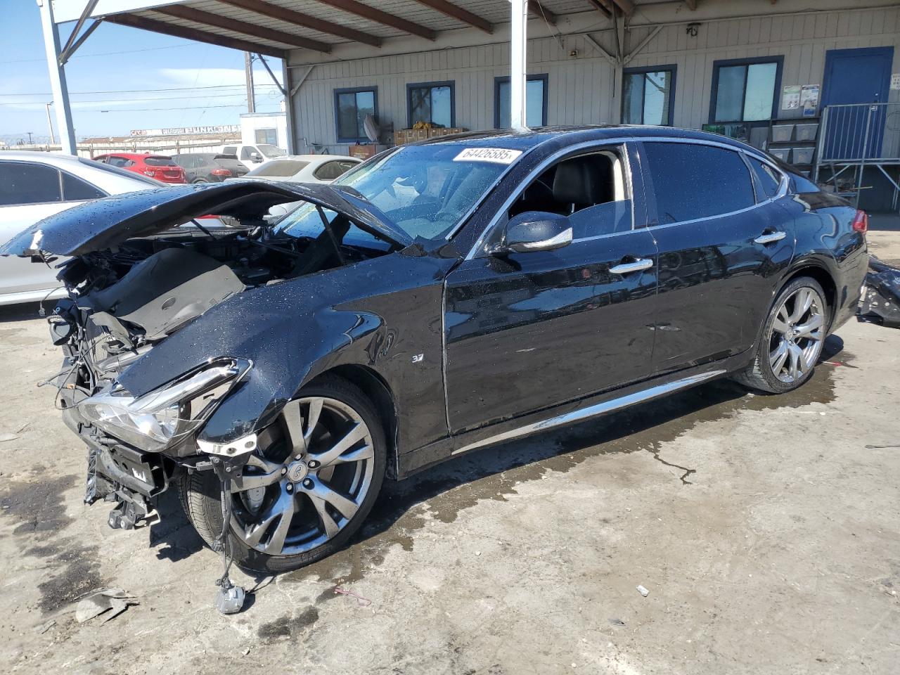 INFINITI Q70 3.7 LUXE