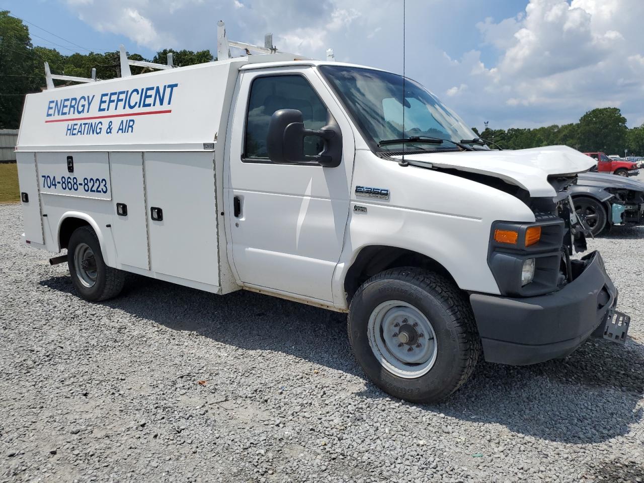 FORD ECONOLINE E350 SUPER DUTY CUTAWAY VAN