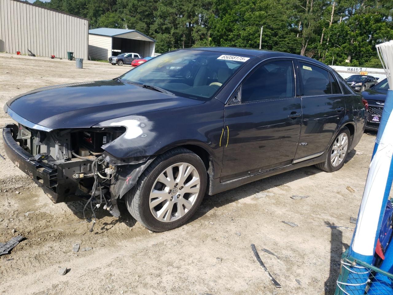 TOYOTA AVALON BASE