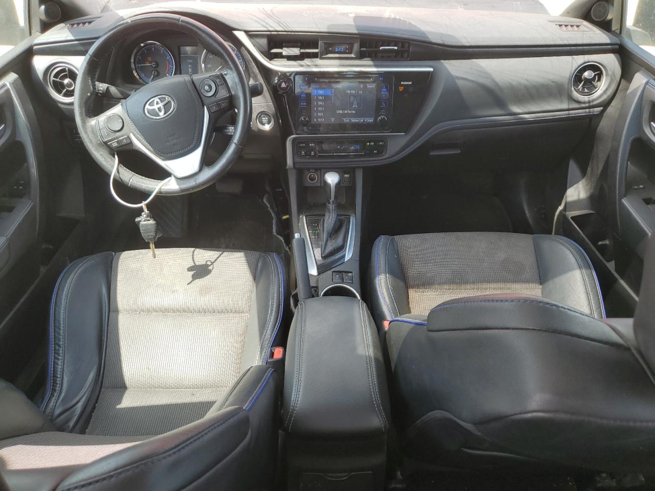 Toyota Corolla l 2017