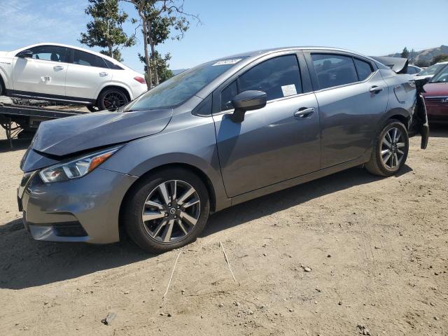 NISSAN VERSA SV